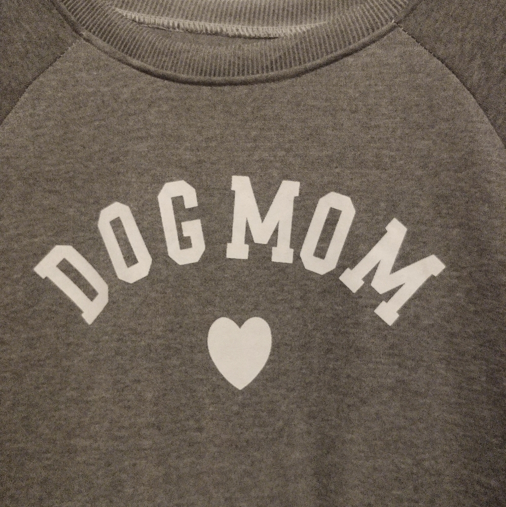DOG MOM ❤ Pullover Sweater